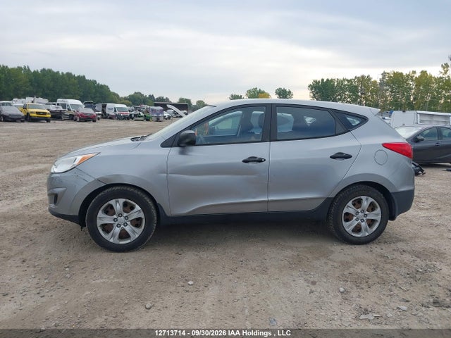 Продажа на аукционе авто 2011 Hyundai Tucson Gl/gls, vin: KM8JT3AC0BU158299, номер лота: 12713714
