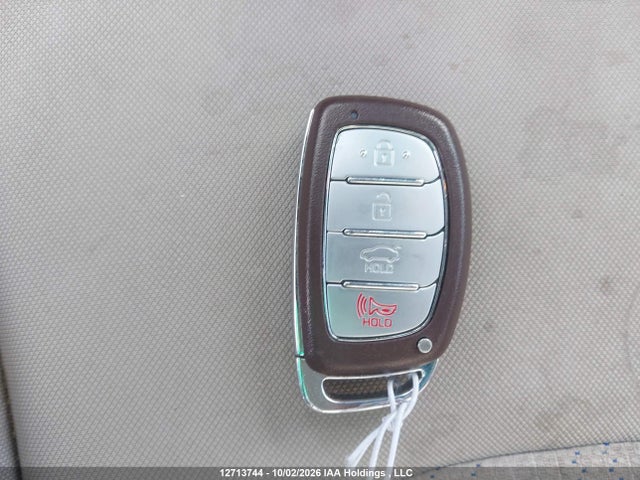 12713744 :رقم المزاد ، KMHE24L17HA059835 vin ، 2017 Hyundai Sonata Hybrid Se مزاد بيع
