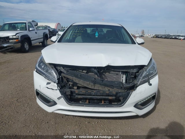 12713744 :رقم المزاد ، KMHE24L17HA059835 vin ، 2017 Hyundai Sonata Hybrid Se مزاد بيع