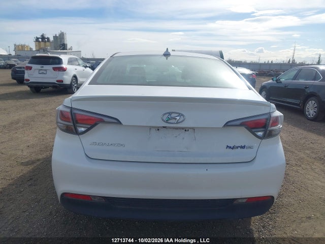 12713744 :رقم المزاد ، KMHE24L17HA059835 vin ، 2017 Hyundai Sonata Hybrid Se مزاد بيع