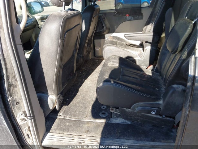 2C4RDGDG6JR216616 Dodge Grand Caravan Crew