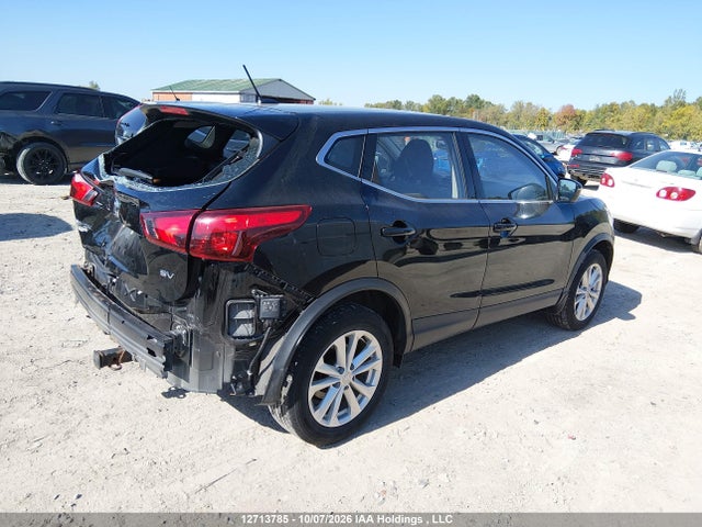 JN1BJ1CPXJW191562 Nissan Qashqai S/sv