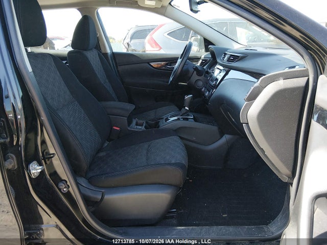 JN1BJ1CPXJW191562 Nissan Qashqai S/sv