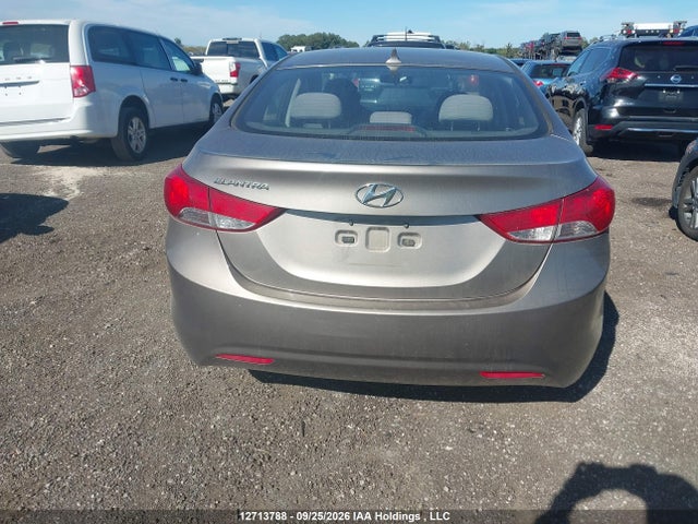 12713788 :رقم المزاد ، 5NPDH4AE4CH137817 vin ، 2012 Hyundai Elantra Gls مزاد بيع