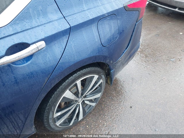 12713804 :رقم المزاد ، 1N4BL4DW7KN310535 vin ، 2019 Nissan Altima 2.5 Sv مزاد بيع
