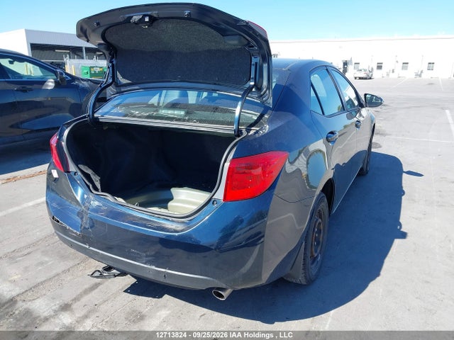 12713824 :رقم المزاد ، 2T1BURHE9KC145032 vin ، 2019 Toyota Corolla Se مزاد بيع