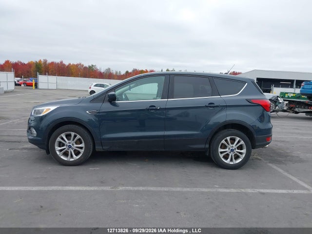 Ford Escape 2019 1FMCU0GD8KUB89899 Image 14