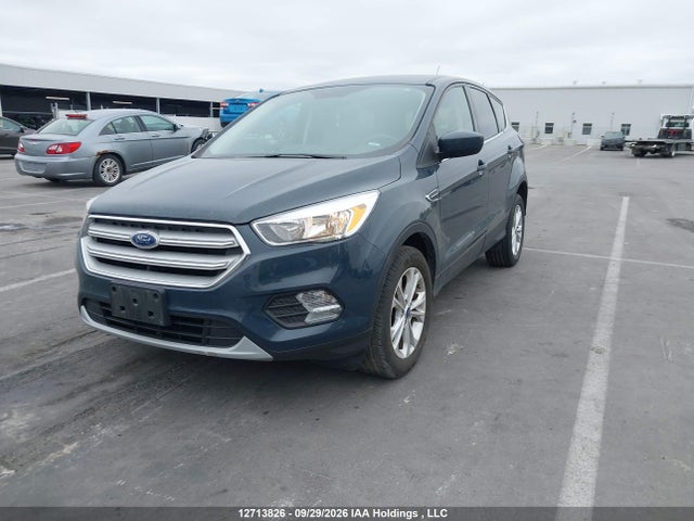 Ford Escape 2019 1FMCU0GD8KUB89899 Image 2