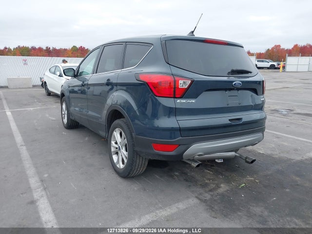Ford Escape 2019 1FMCU0GD8KUB89899 Image 3