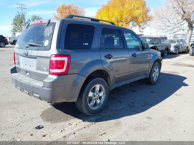 12713837 :رقم المزاد ، 1FMCU9DG4BKB81099 vin ، 2011 Ford Escape Xlt Automatic مزاد بيع