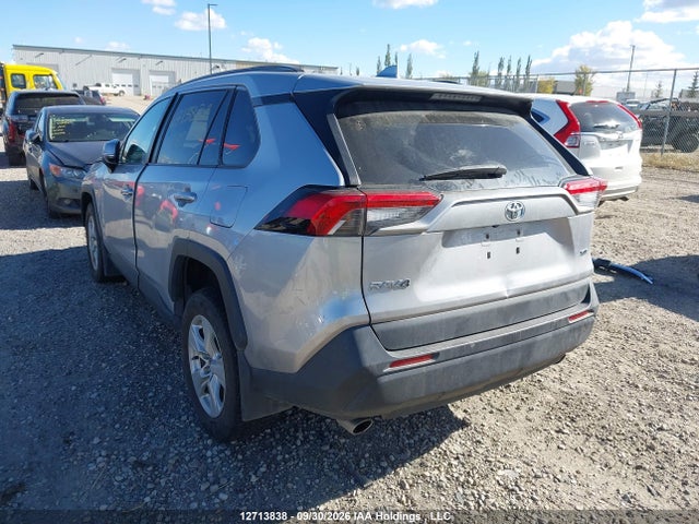 Toyota Rav4 Xle 2021 2T3W1RFV3MC094957 Image 3