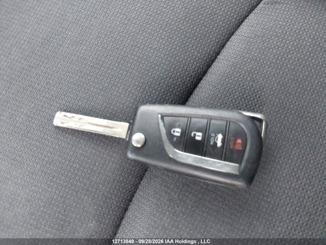 12713849 :رقم المزاد ، 5YFBPRBE0LP044298 vin ، 2020 Toyota Corolla Le مزاد بيع