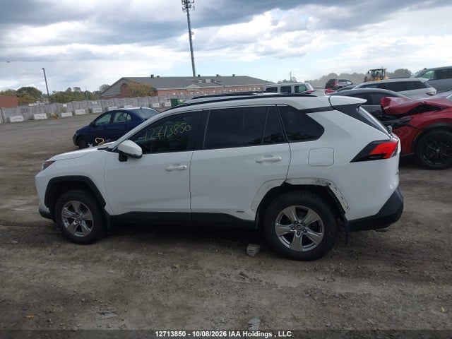 Toyota RAV4 HYBRID 2022 2T3BWRFVXNW149646 Image 14