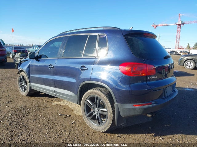 WVGJV7AX9GW573895 Volkswagen Tiguan Comfortline/highline/special Edition