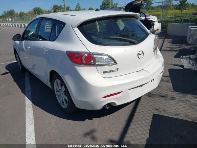 12684478 :رقم المزاد ، JM1BL1KF7B1387182 vin ، 2011 Mazda Mazda3 Gx مزاد بيع