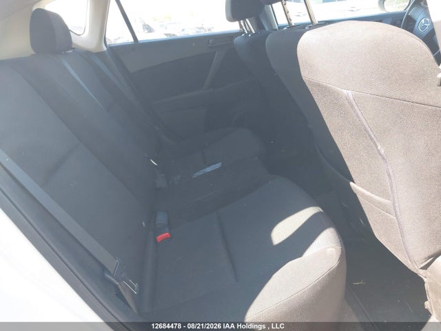 12684478 :رقم المزاد ، JM1BL1KF7B1387182 vin ، 2011 Mazda Mazda3 Gx مزاد بيع