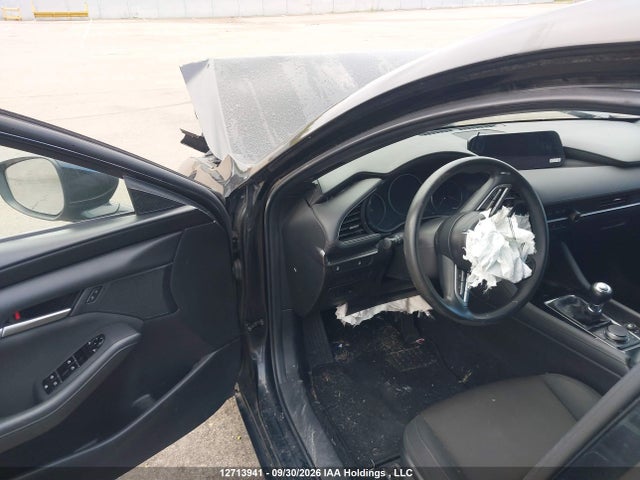 Aukcja sprzedaży 2021 Mazda Mazda3 Gx, vin: JM1BPAK79M1300320, numer aukcji: 12713941