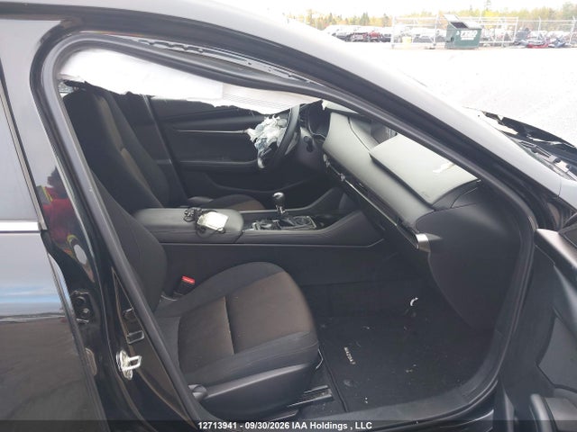 Aukcja sprzedaży 2021 Mazda Mazda3 Gx, vin: JM1BPAK79M1300320, numer aukcji: 12713941