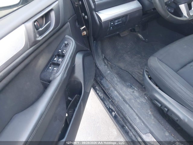 12713971 :رقم المزاد ، 4S3BNCA63G3032075 vin ، 2016 Subaru Legacy 2.5i مزاد بيع