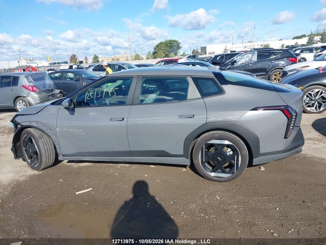 KNAD34D35T6016505 KIA Ev4