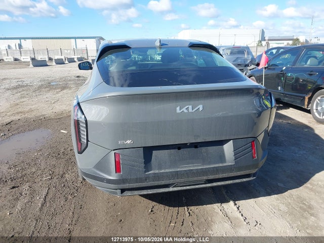KNAD34D35T6016505 KIA Ev4