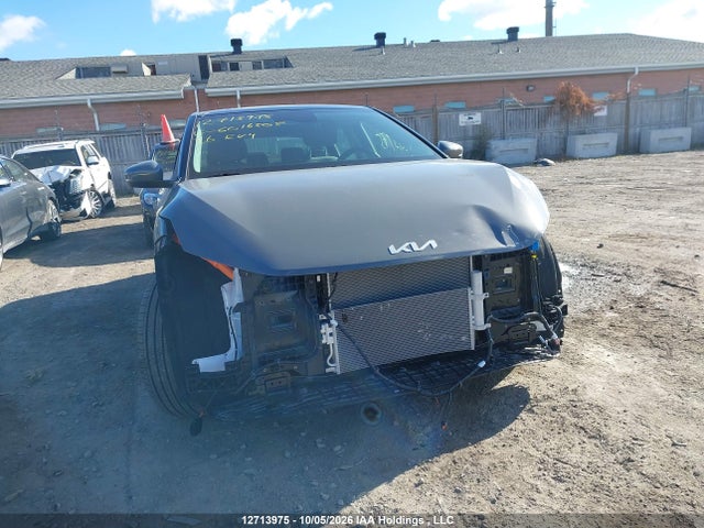 KNAD34D35T6016505 KIA Ev4