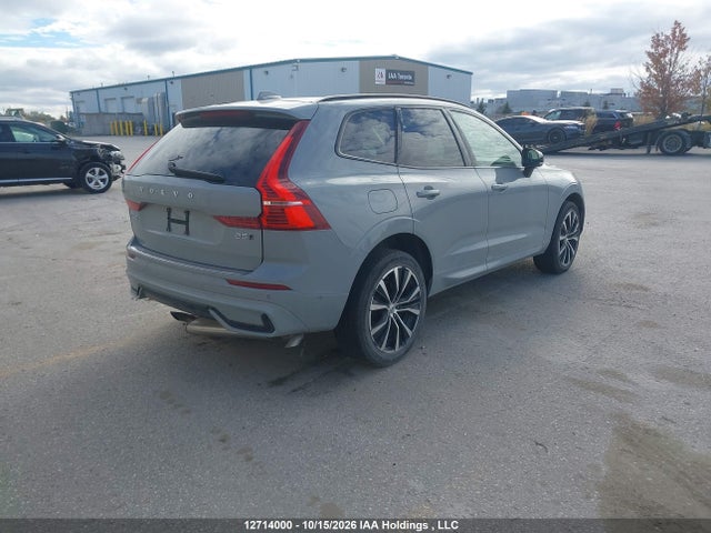 LYVM12RC6SB037373 Volvo Xc60 B5 Plus Dark Theme