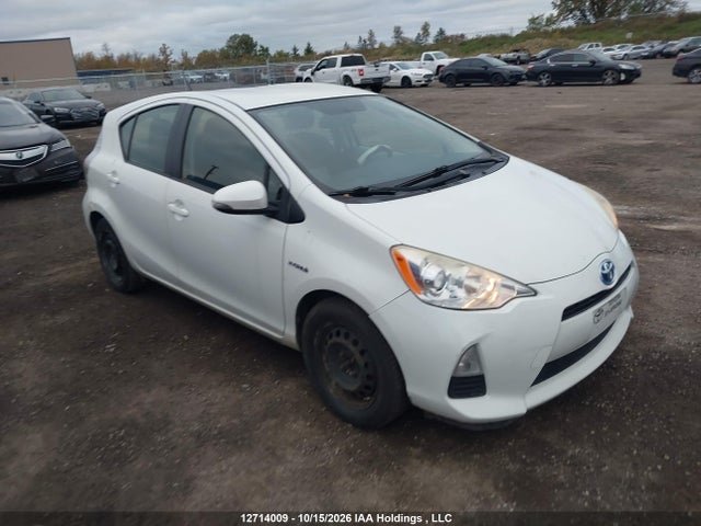 Продажа на аукционе авто 2014 Toyota Prius C, vin: JTDKDTB38E1571498, номер лота: 12714009