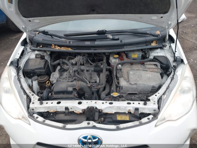 Продажа на аукционе авто 2014 Toyota Prius C, vin: JTDKDTB38E1571498, номер лота: 12714009