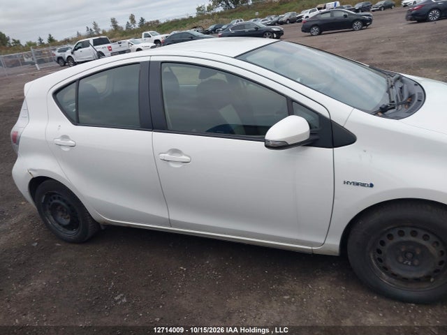 Продажа на аукционе авто 2014 Toyota Prius C, vin: JTDKDTB38E1571498, номер лота: 12714009