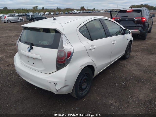 Продажа на аукционе авто 2014 Toyota Prius C, vin: JTDKDTB38E1571498, номер лота: 12714009