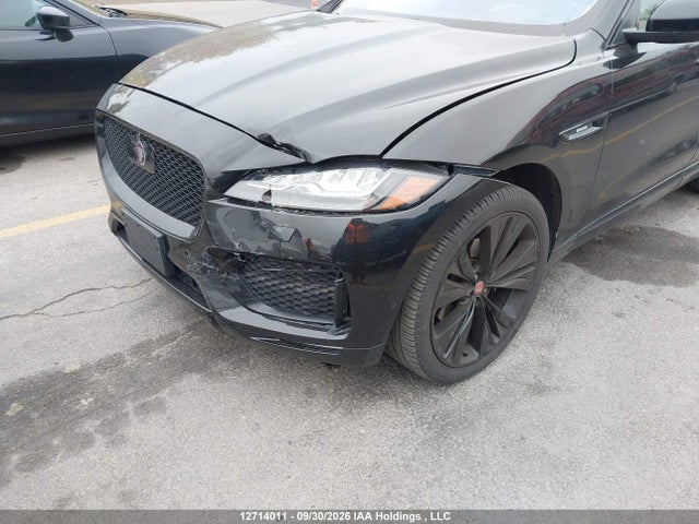 Jaguar F-pace 35t R-sport 2017 SADCL2BV7HA896204 Image 6