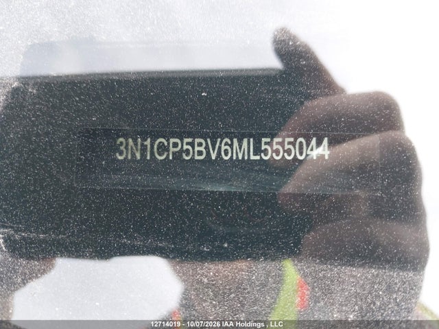 12714019 :رقم المزاد ، 3N1CP5BV6ML555044 vin ، 2021 Nissan Kicks S مزاد بيع