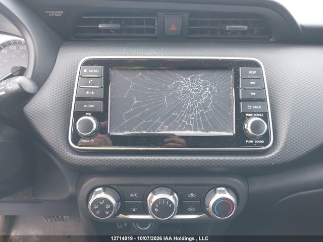 12714019 :رقم المزاد ، 3N1CP5BV6ML555044 vin ، 2021 Nissan Kicks S مزاد بيع