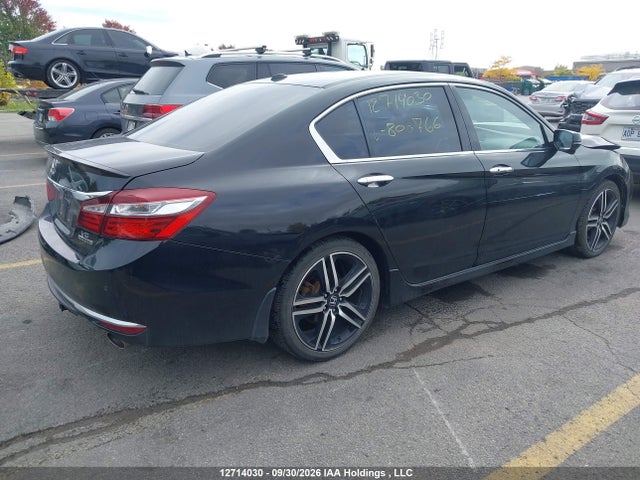 Продажа на аукционе авто 2016 Honda Accord Touring, vin: 1HGCR3F92GA800766, номер лота: 12714030
