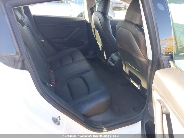 Tesla MODEL 3 2021 5YJ3E1EA8MF023118 Image 8