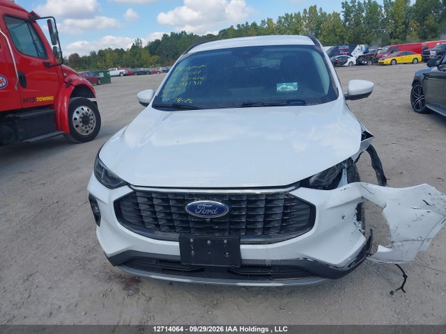 Продаж на аукціоні авто 2023 Ford Escape Phev, vin: 1FMCU0E10PUA81311, номер лоту: 12714064
