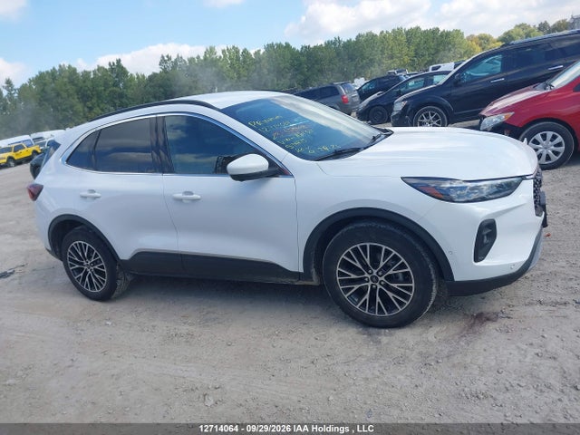 Продаж на аукціоні авто 2023 Ford Escape Phev, vin: 1FMCU0E10PUA81311, номер лоту: 12714064