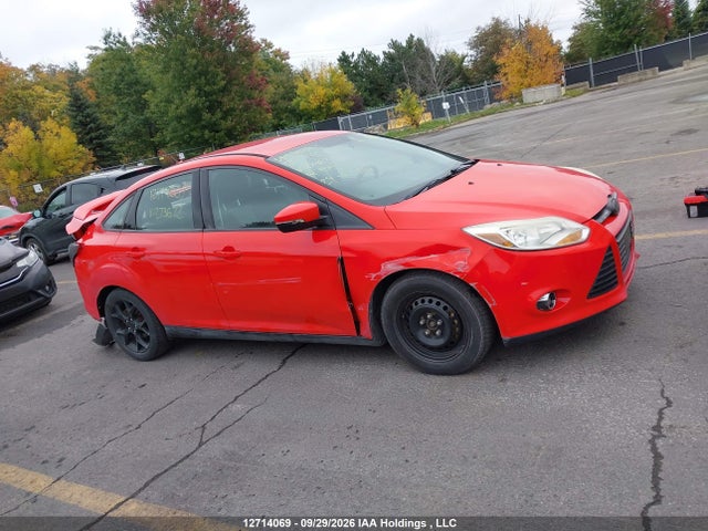Ford FOCUS SE 2014 1FADP3F24EL273672 Image 13