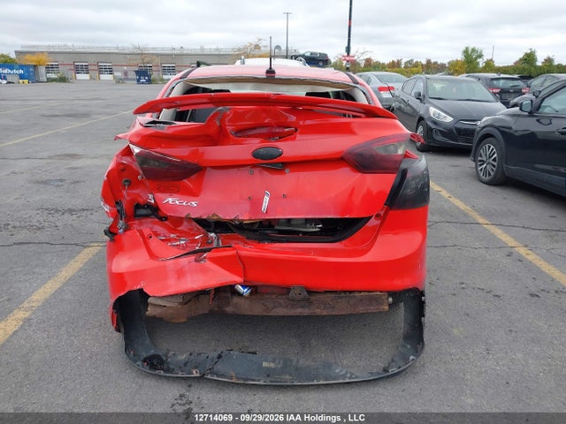 Ford FOCUS SE 2014 1FADP3F24EL273672 Image 16