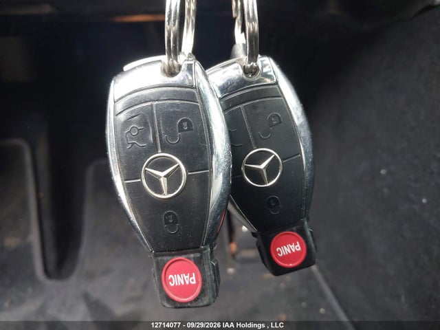 12714077 :رقم المزاد ، WDDGF87X98F167079 vin ، 2008 Mercedes-benz C 350 4matic مزاد بيع
