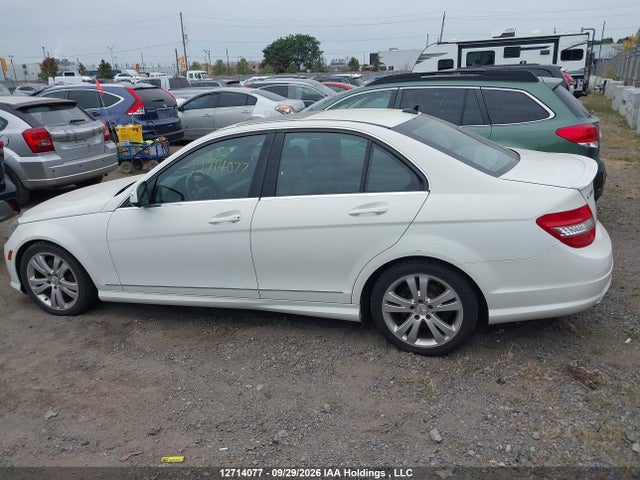 12714077 :رقم المزاد ، WDDGF87X98F167079 vin ، 2008 Mercedes-benz C 350 4matic مزاد بيع