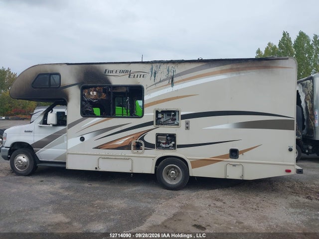 Ford E-450 Cutaway 2016 1FDXE4FS4GDC51070 Image 13