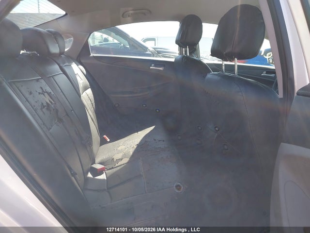 2013 Hyundai Sonata Gl მანქანა იყიდება აუქციონზე, vin: 5NPEB4AC8DH803633, აუქციონის ნომერი: 12714101
