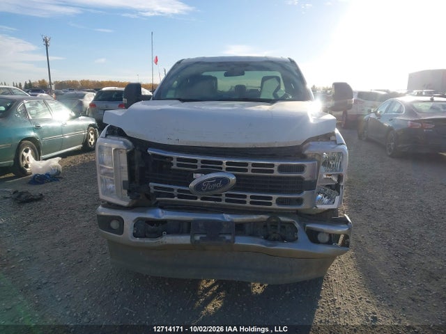 Ford F250 Super Duty 2024 1FT7X2BA5REF59412 Image 12