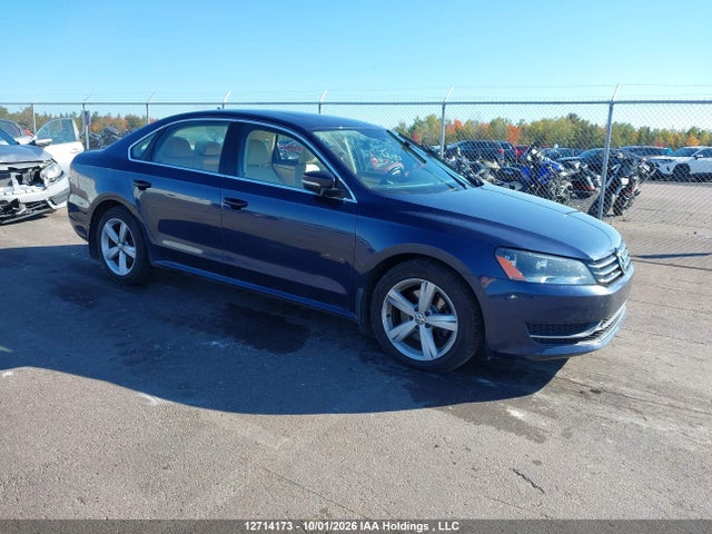 Продажа на аукционе авто 2015 Volkswagen Passat 1.8 Tsi Comfortline, vin: 1VWBS7A38FC031327, номер лота: 12714173