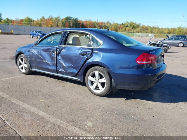 Продажа на аукционе авто 2015 Volkswagen Passat 1.8 Tsi Comfortline, vin: 1VWBS7A38FC031327, номер лота: 12714173