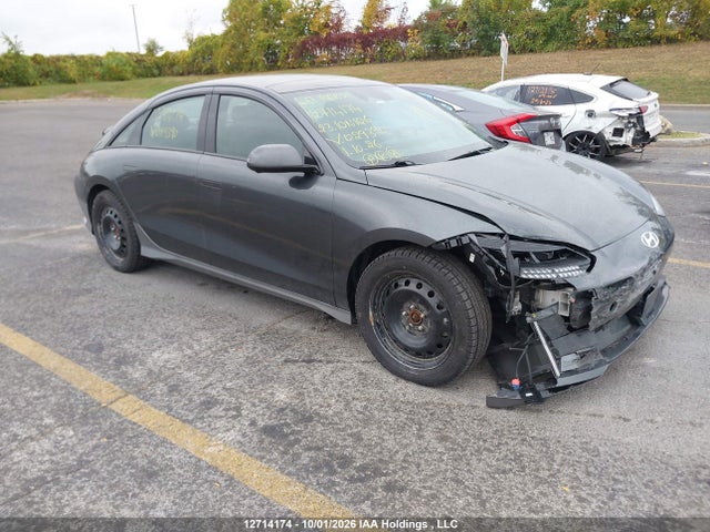 Hyundai Ioniq 6 Limited 2023 KMHM54AC2PA029390 zdjęcie główne