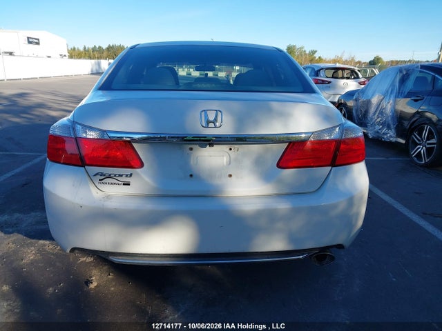 Honda Accord 2014 1HGCR2F30EA803331 Image 16