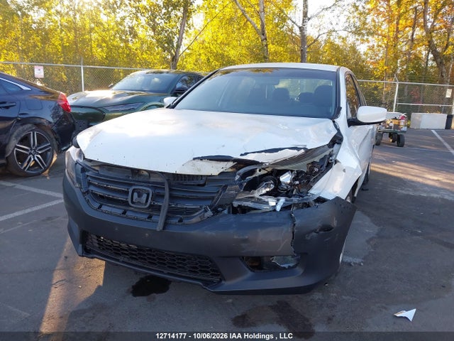 Honda Accord 2014 1HGCR2F30EA803331 Image 2